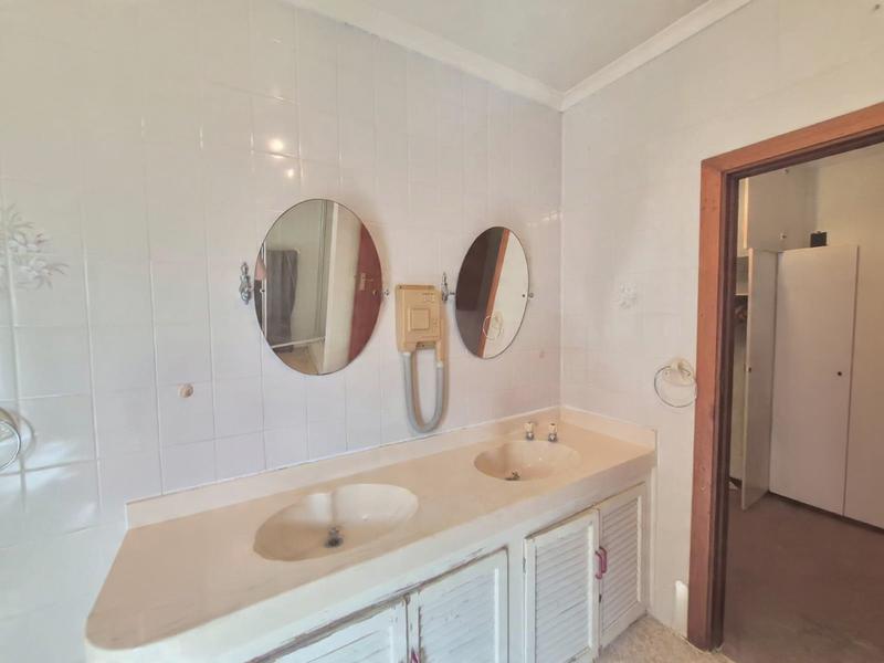 4 Bedroom Property for Sale in Camphersdrift Western Cape